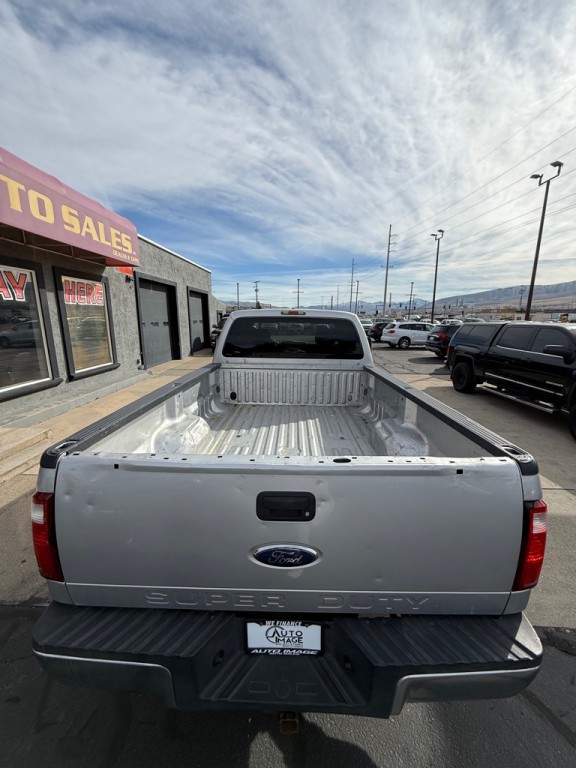 2011 Ford F-250 Image 6