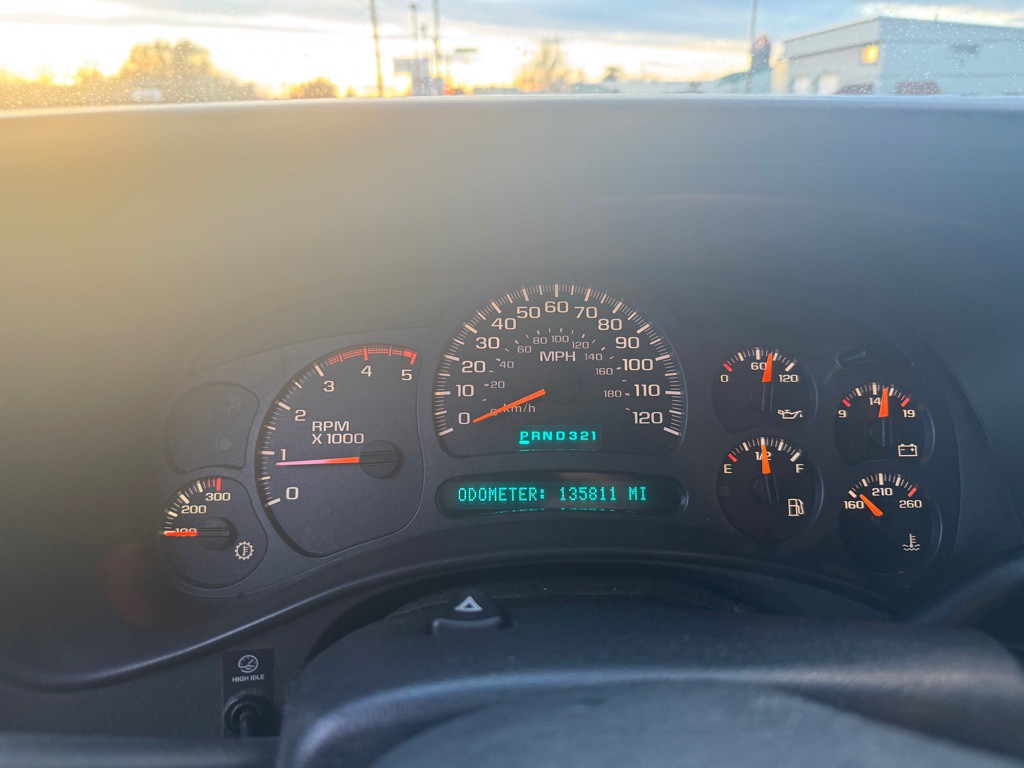 2003 Chevrolet Silverado 1500 Image 8