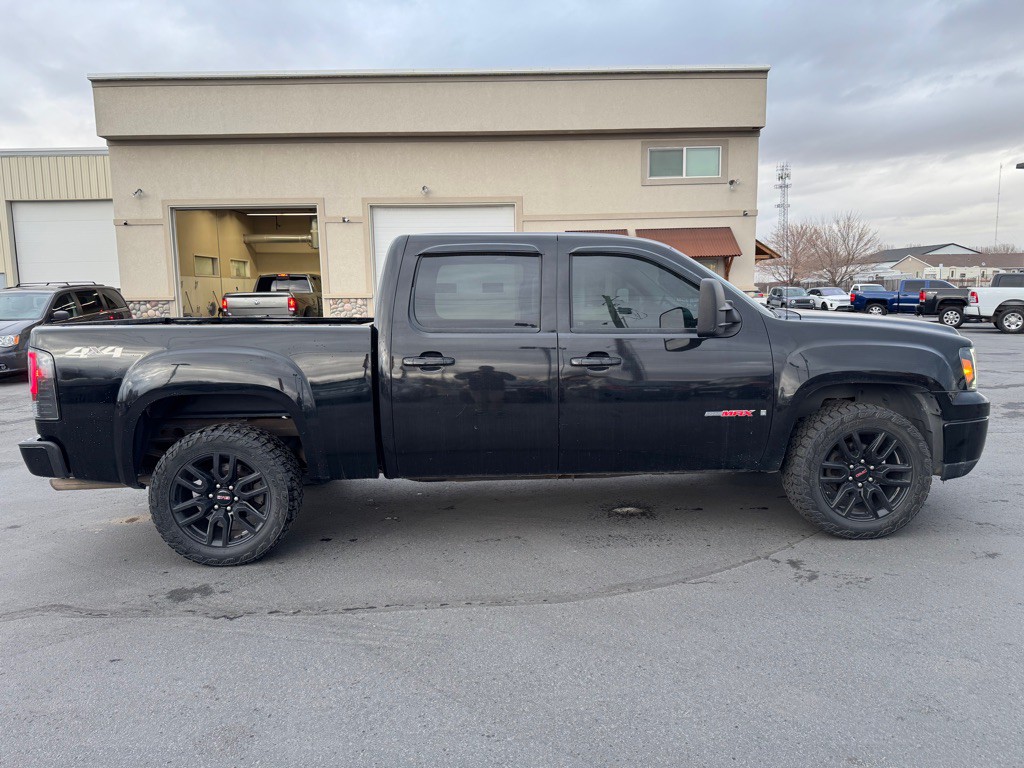 2007 GMC Sierra Image 3