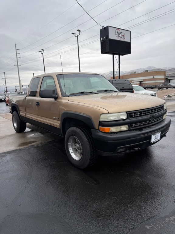 2000 Chevrolet Silverado 1500 Image 9