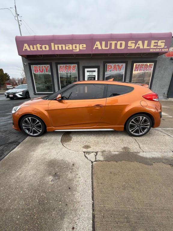 2016 Hyundai Veloster Image 5