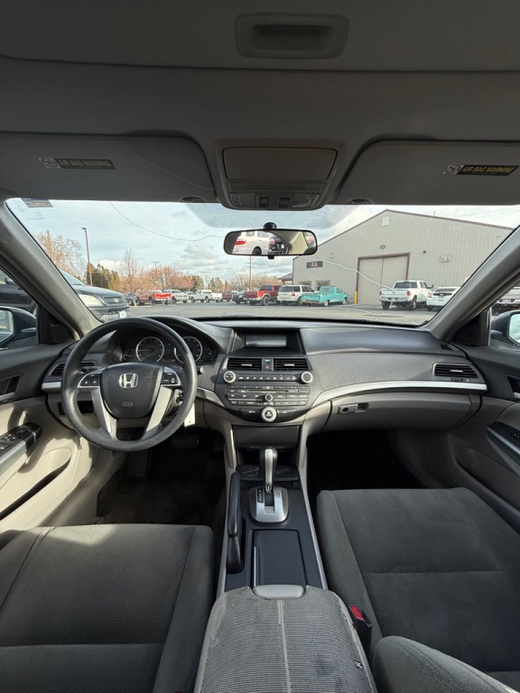 2008 Honda Accord Image 11