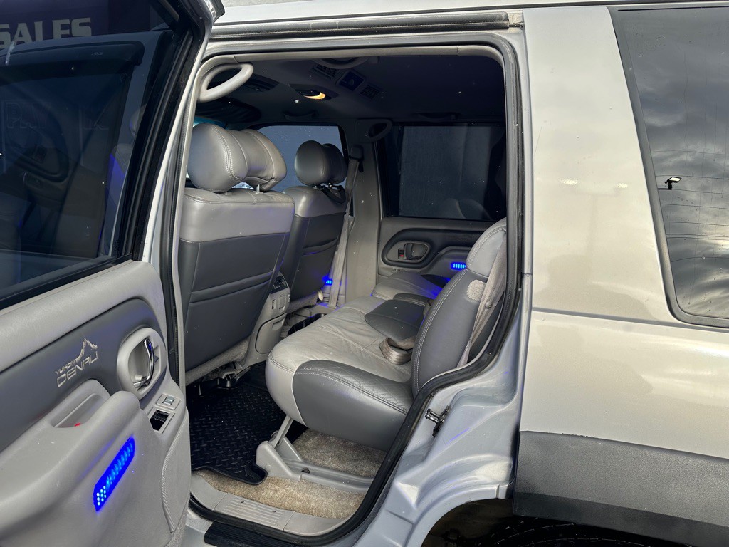 1999 GMC Yukon Image 22