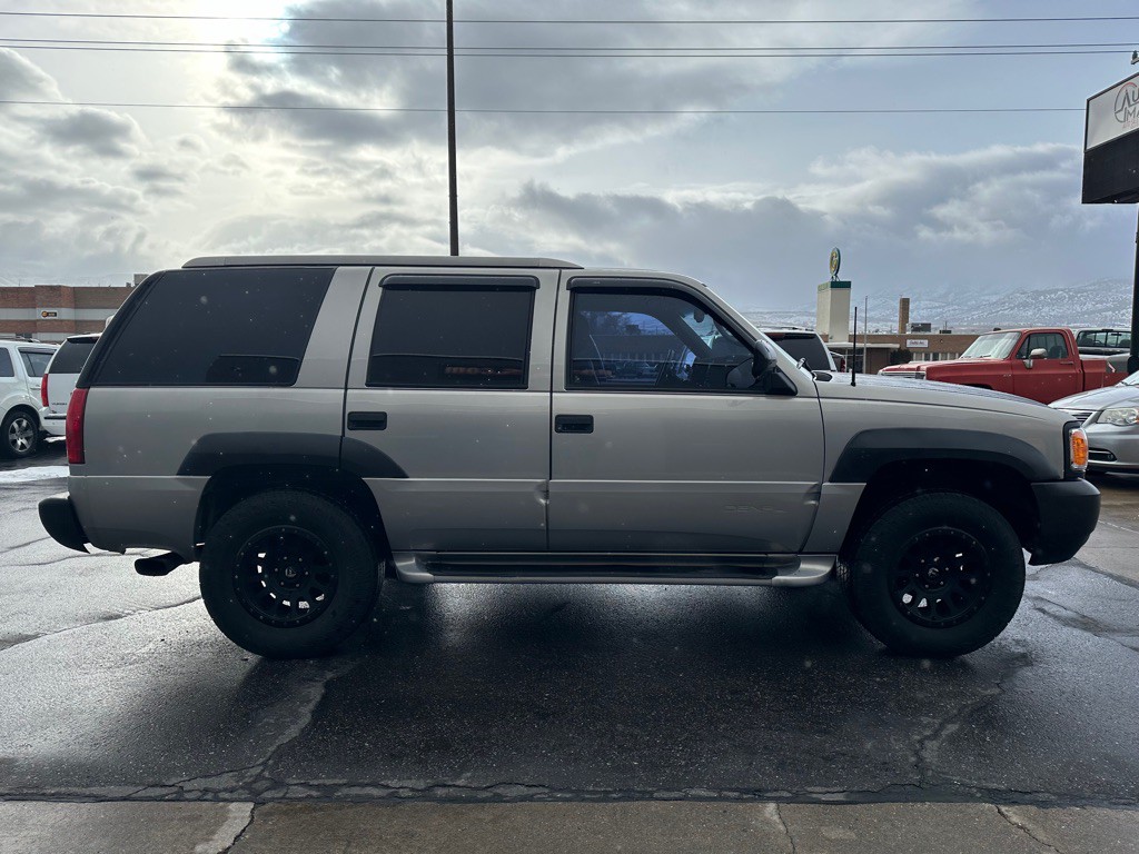 1999 GMC Yukon Image 31