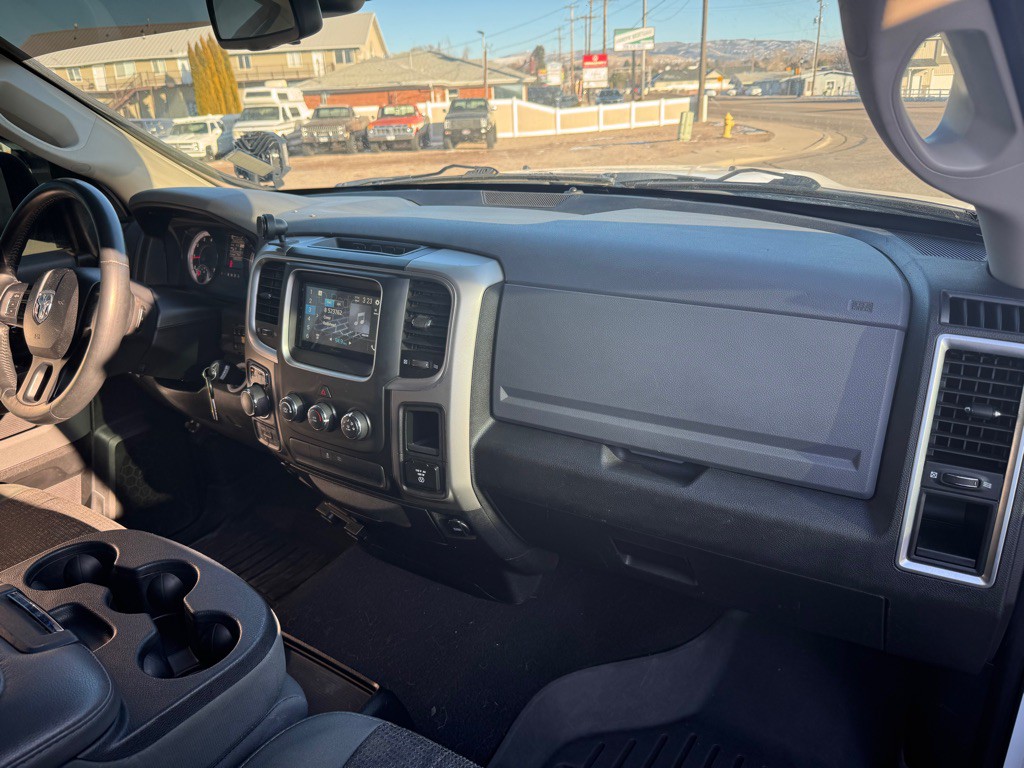 2014 RAM 1500 Image 11