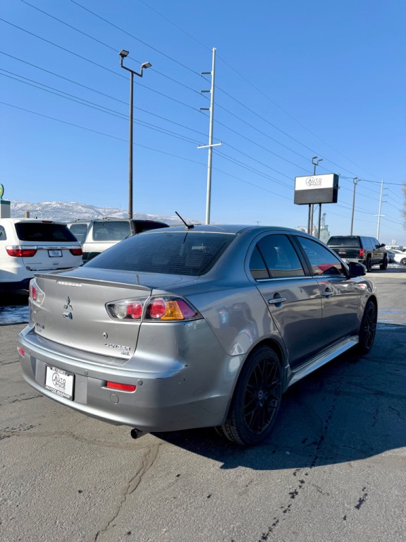 2017 Mitsubishi Lancer Image 3