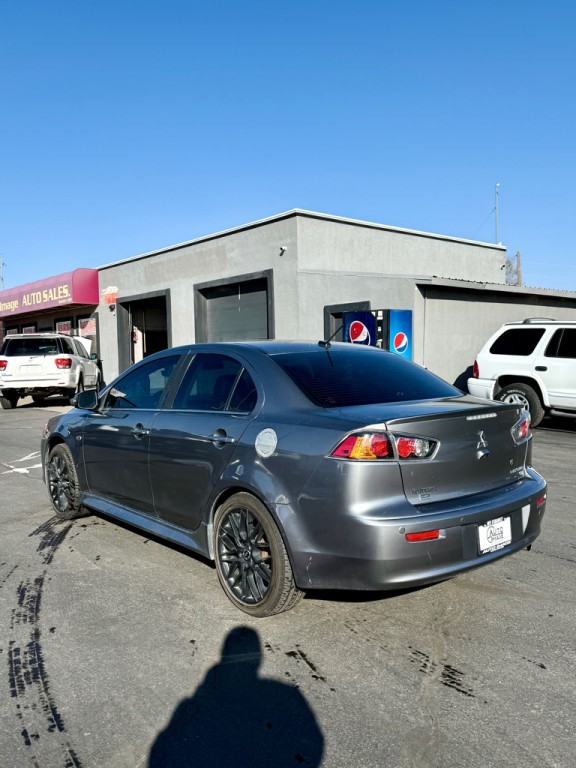 2017 Mitsubishi Lancer Image 4