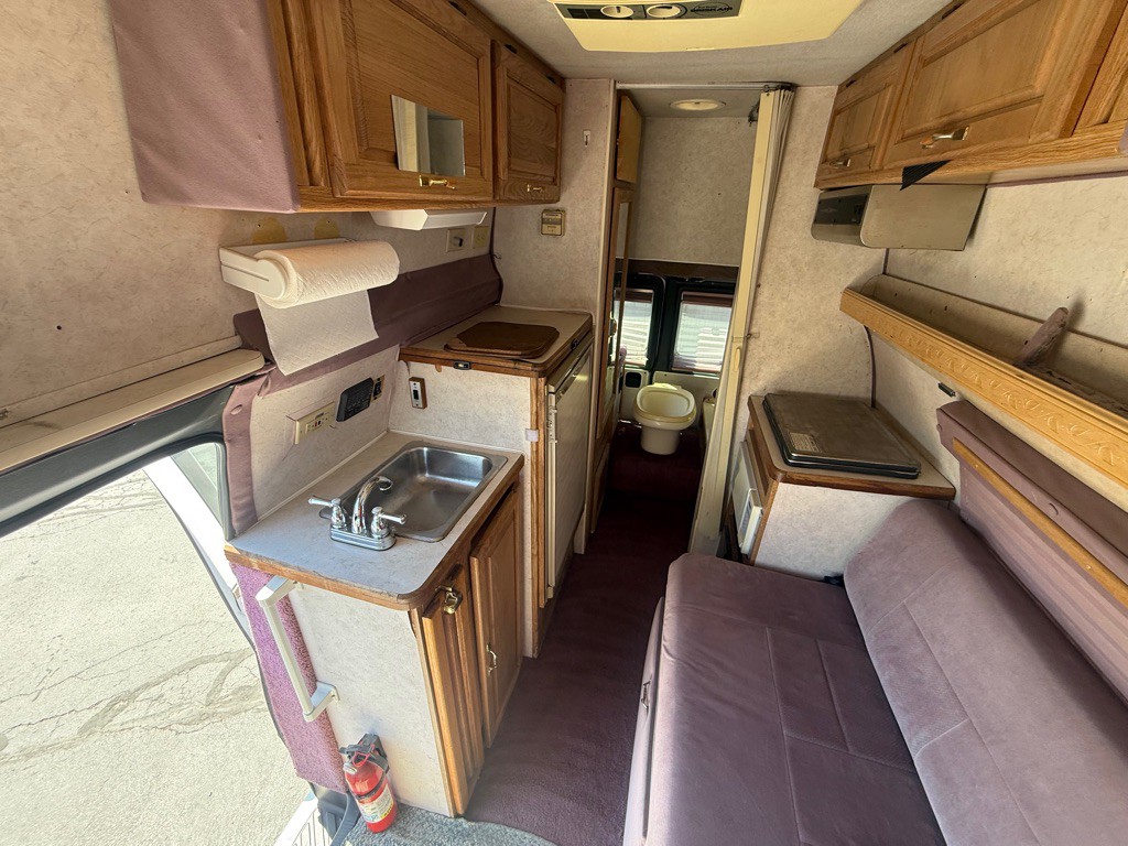 1992 Ford Econoline Image 17
