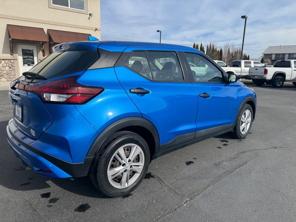 2021 Nissan Kicks Image 4