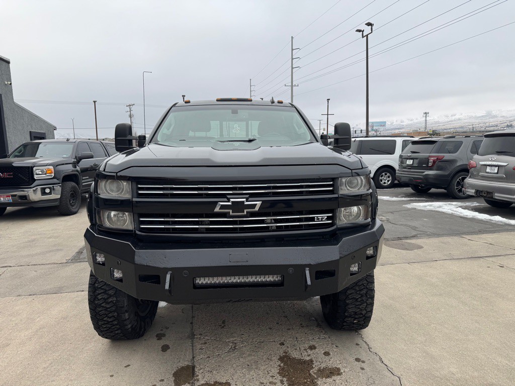 2015 Chevrolet Silverado 1500 Image 3