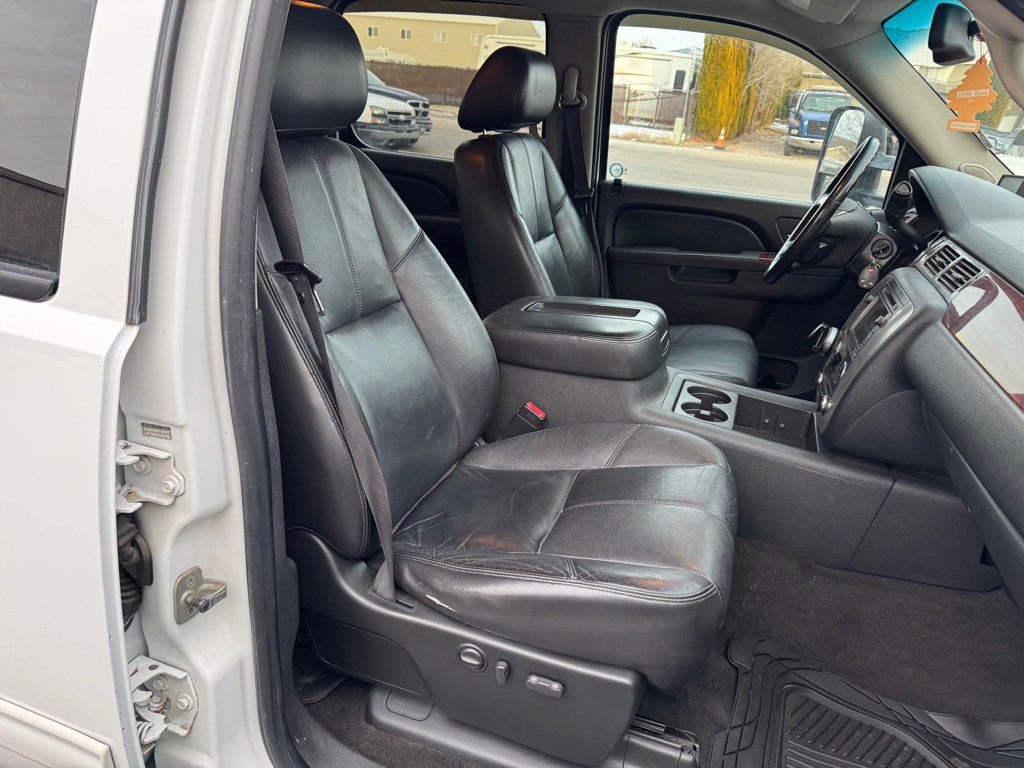 2010 GMC Sierra Image 11