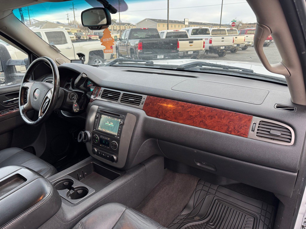 2010 GMC Sierra Image 12