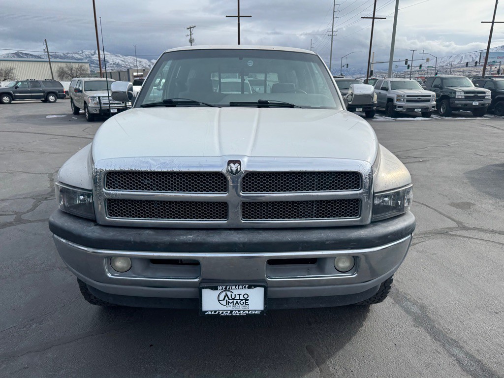 1996 Dodge Ram 1500 Image 2