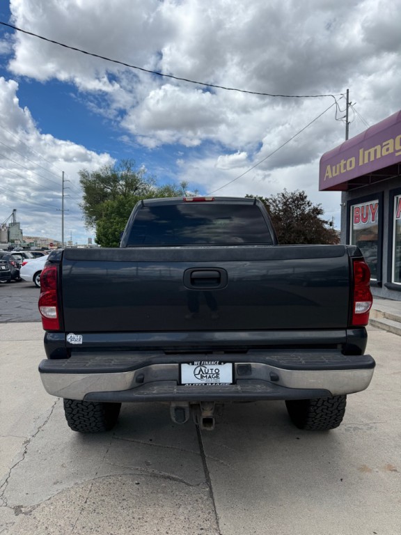 2003 GMC Sierra Image 6