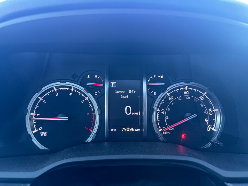 2020 Toyota 4Runner Image 6