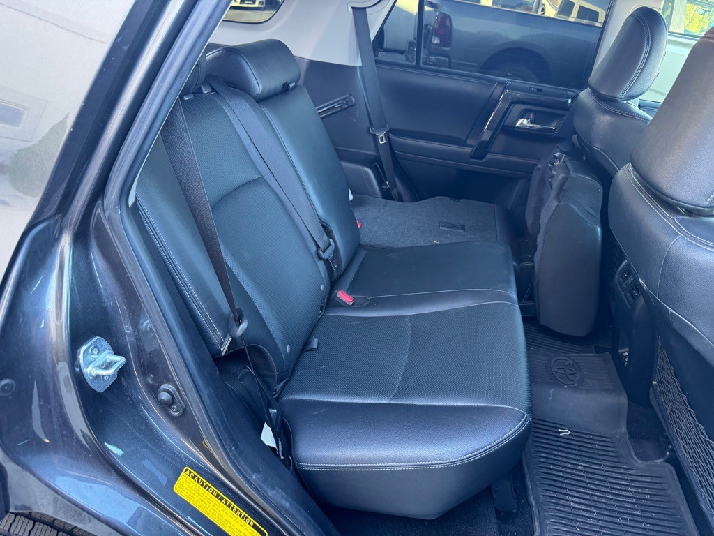 2020 Toyota 4Runner Image 7