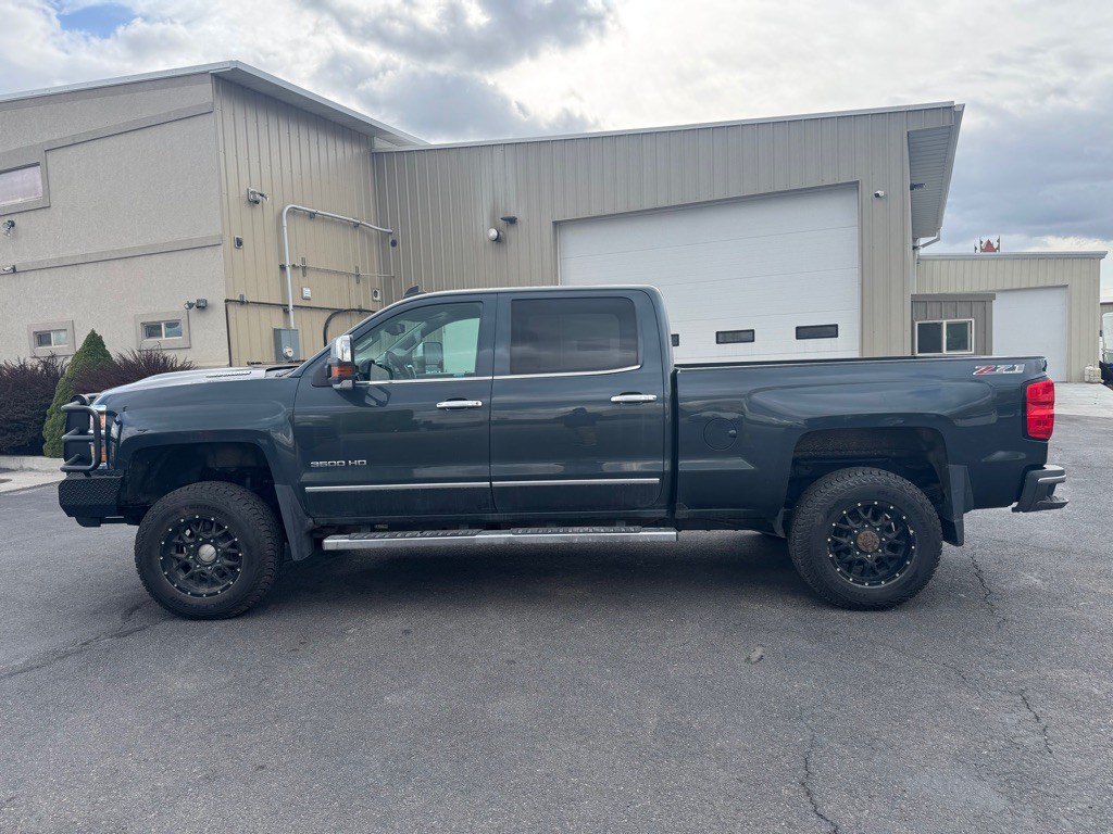 2017 Chevrolet Silverado 1500 Image 5