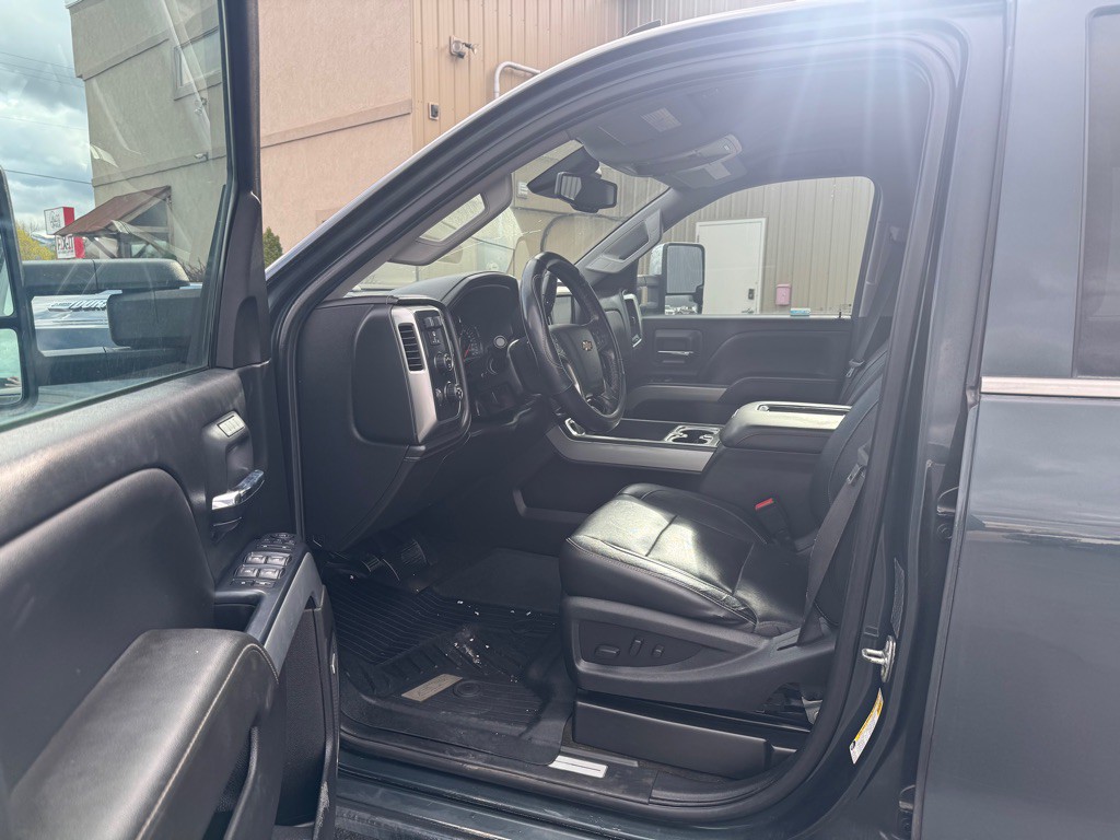 2017 Chevrolet Silverado 1500 Image 7