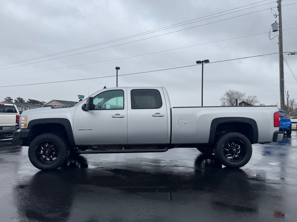2011 Chevrolet Silverado 1500 Image 4