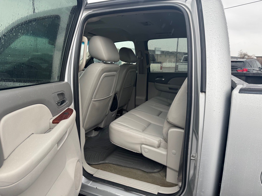 2011 Chevrolet Silverado 1500 Image 6