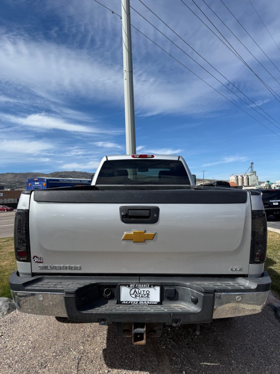 2011 Chevrolet Silverado 1500 Image 14