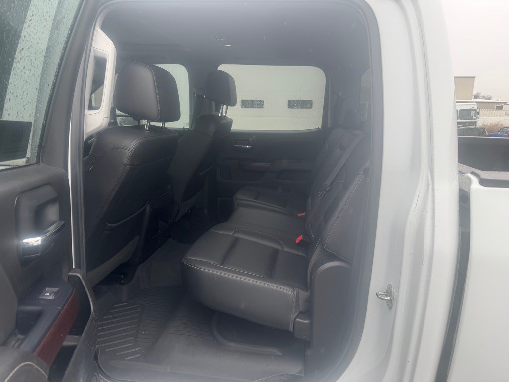 2017 GMC Sierra Image 8