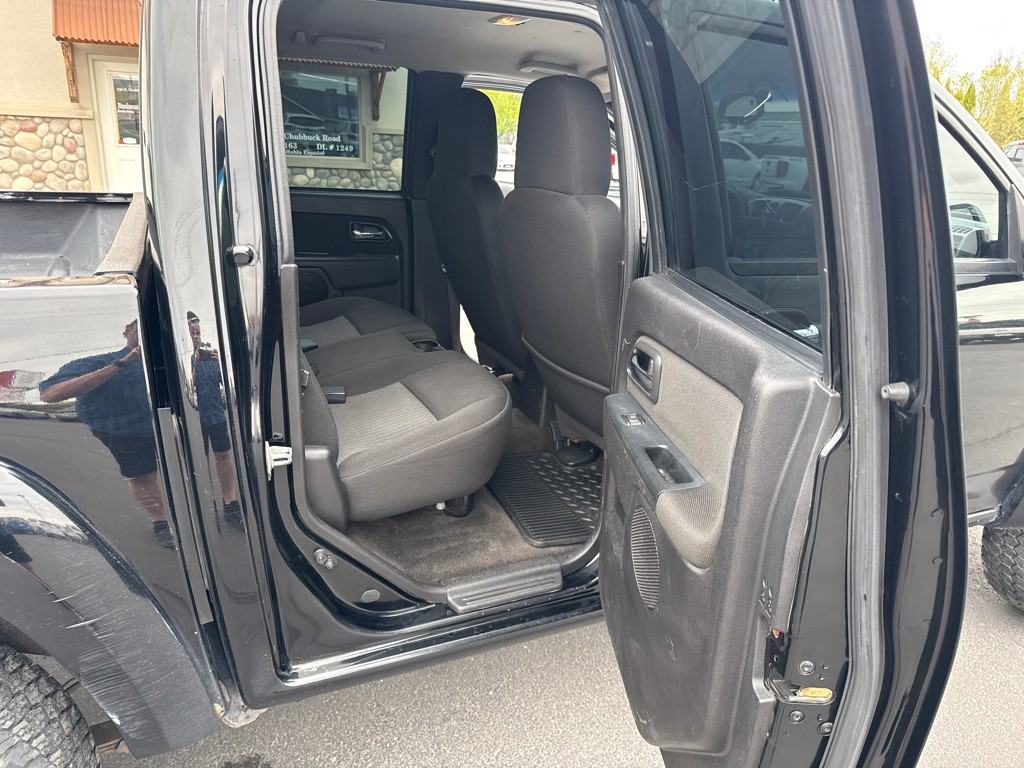 2011 Chevrolet Colorado Image 11