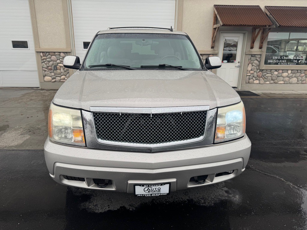 2006 Cadillac Escalade Image 2