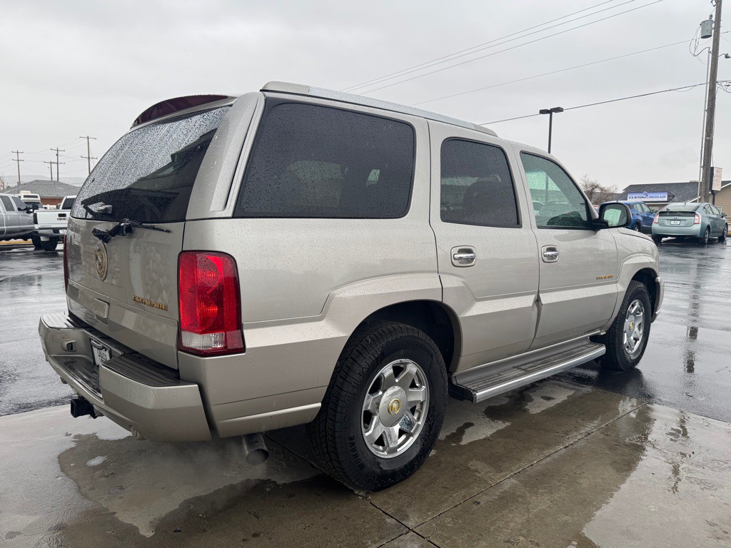 2006 Cadillac Escalade Image 4