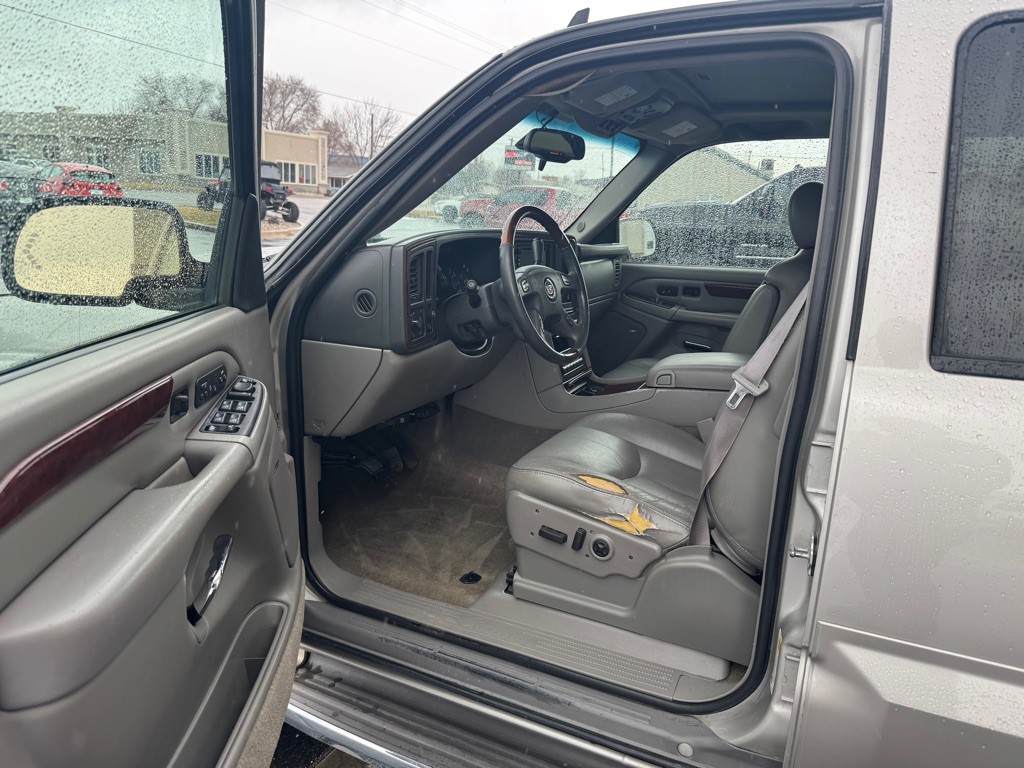 2006 Cadillac Escalade Image 7