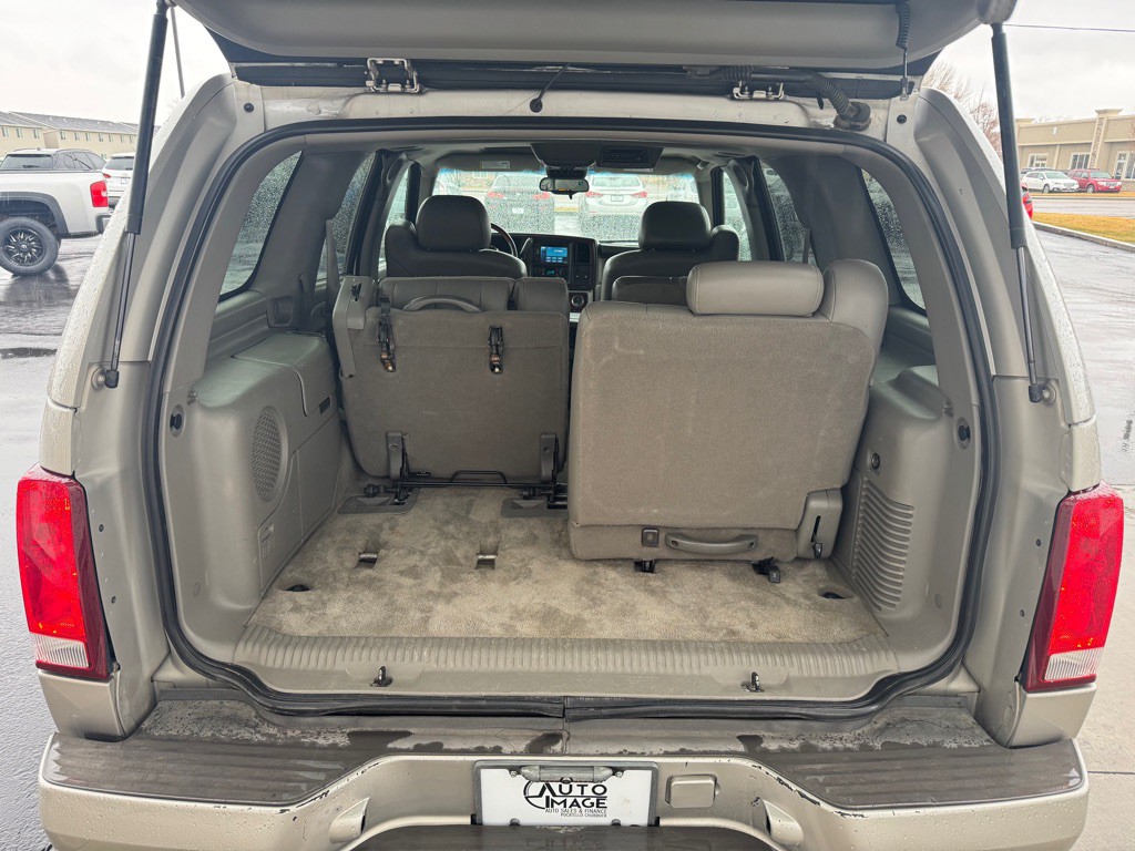 2006 Cadillac Escalade Image 9