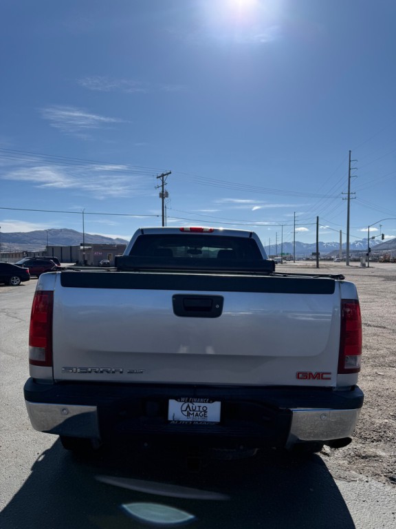 2010 GMC Sierra Image 6