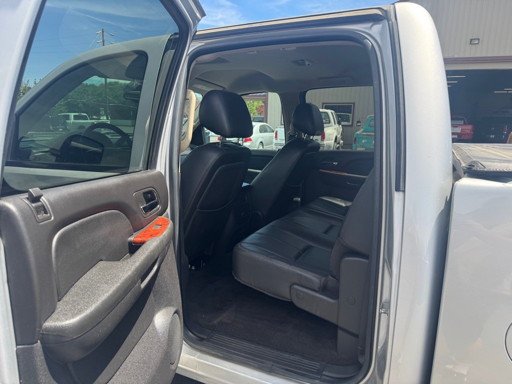 2010 GMC Sierra Image 7
