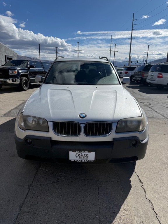 2005 BMW X3 Image 3
