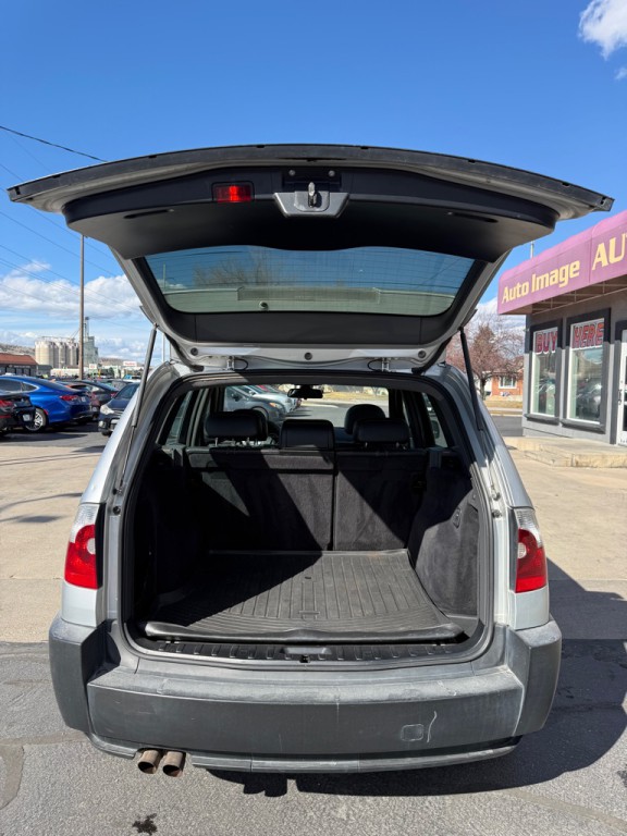 2005 BMW X3 Image 7
