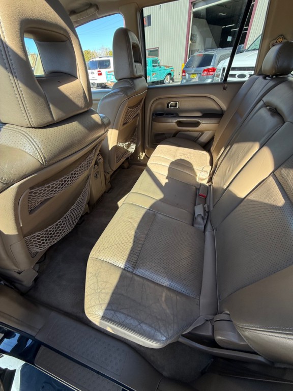 2005 Honda Pilot Image 6