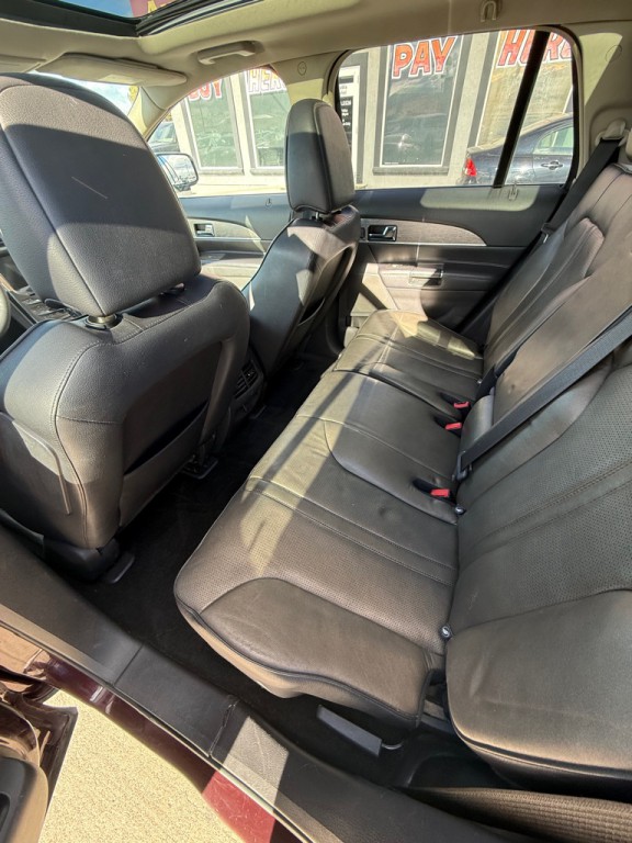 2011 Lincoln MKX Image 9