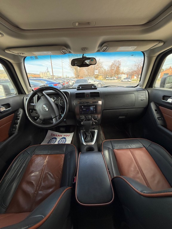 2007 HUMMER H3 Image 11