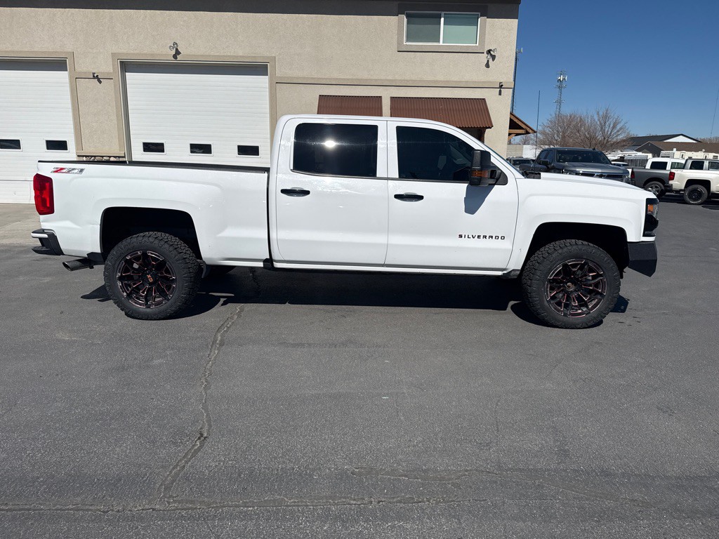 2017 Chevrolet Silverado 1500 Image 5