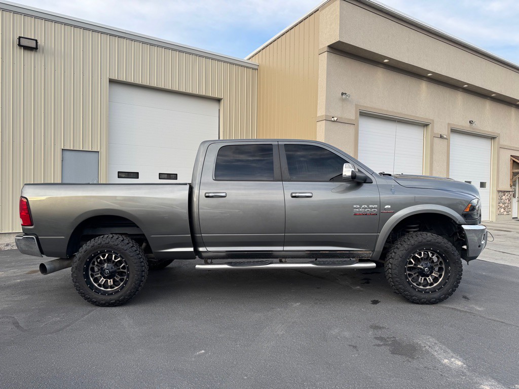 2013 RAM 2500 Image 2