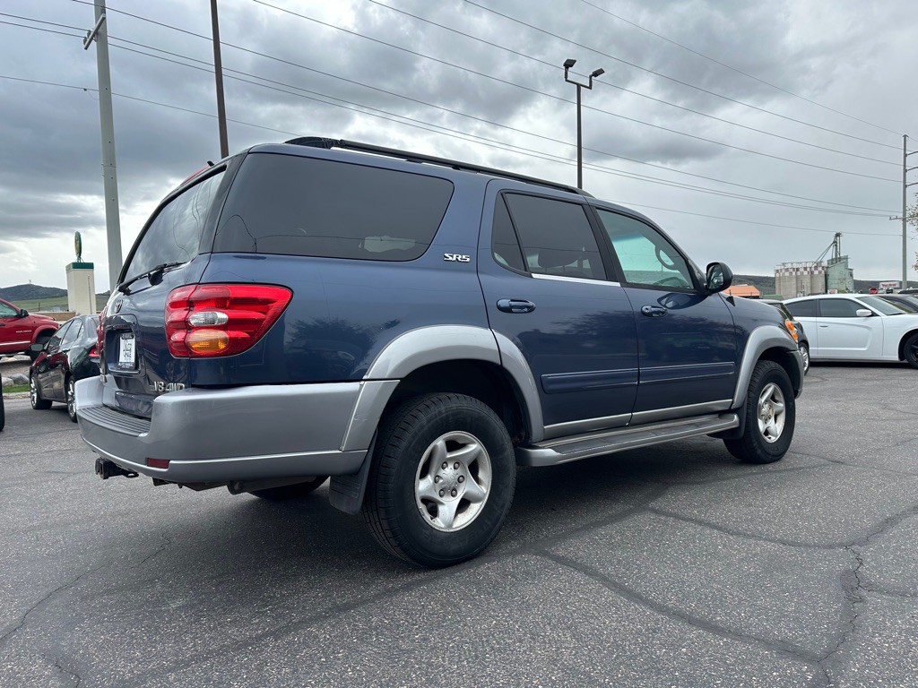 2002 Toyota Sequoia Image 3