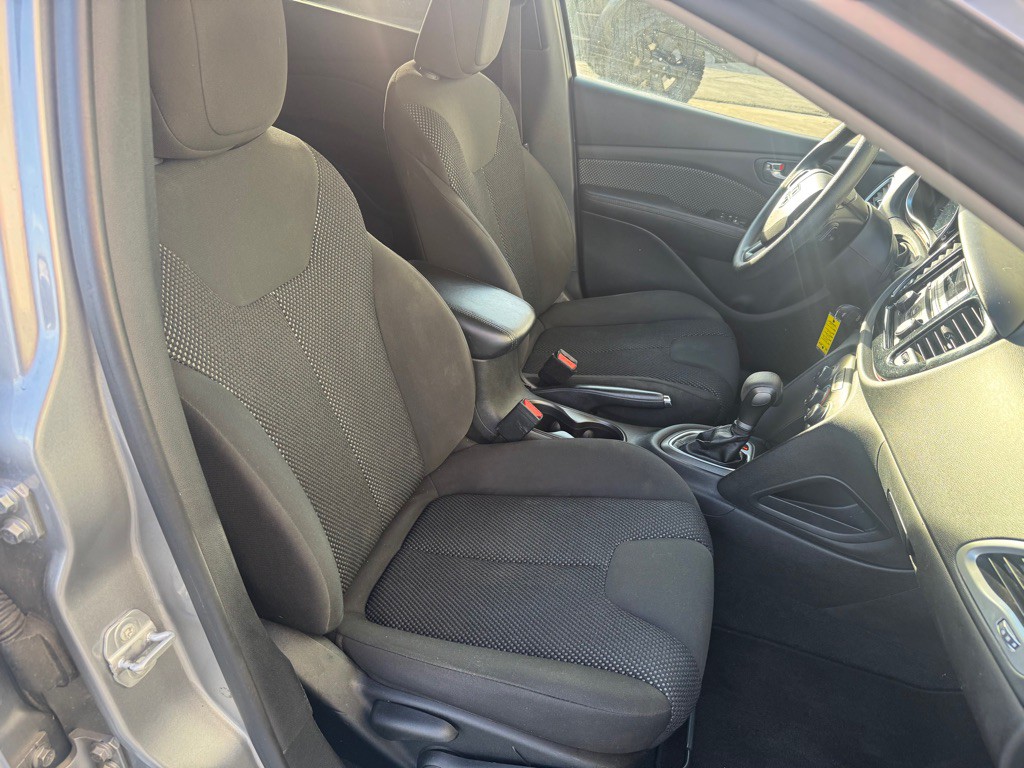 2016 Dodge Dart Image 11