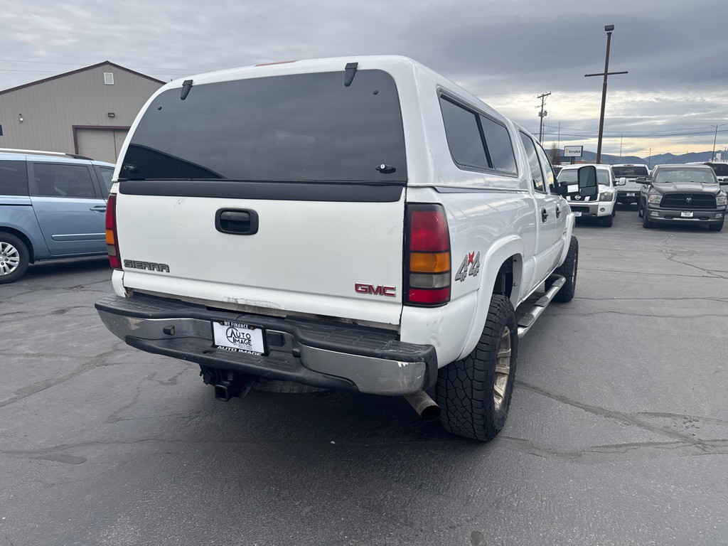 2007 GMC Sierra Image 4
