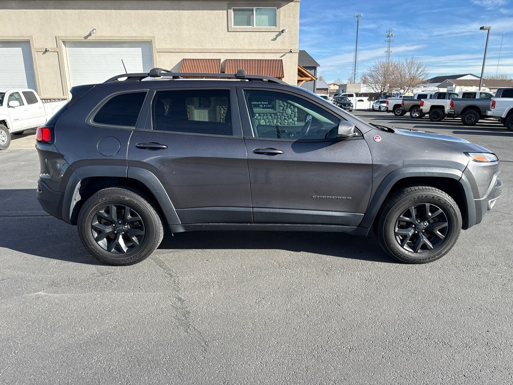 2018 Jeep Cherokee Image 4