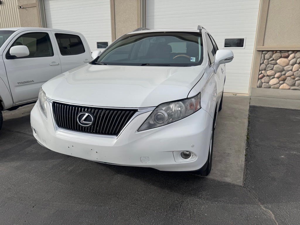 2011 Lexus RX Image 3