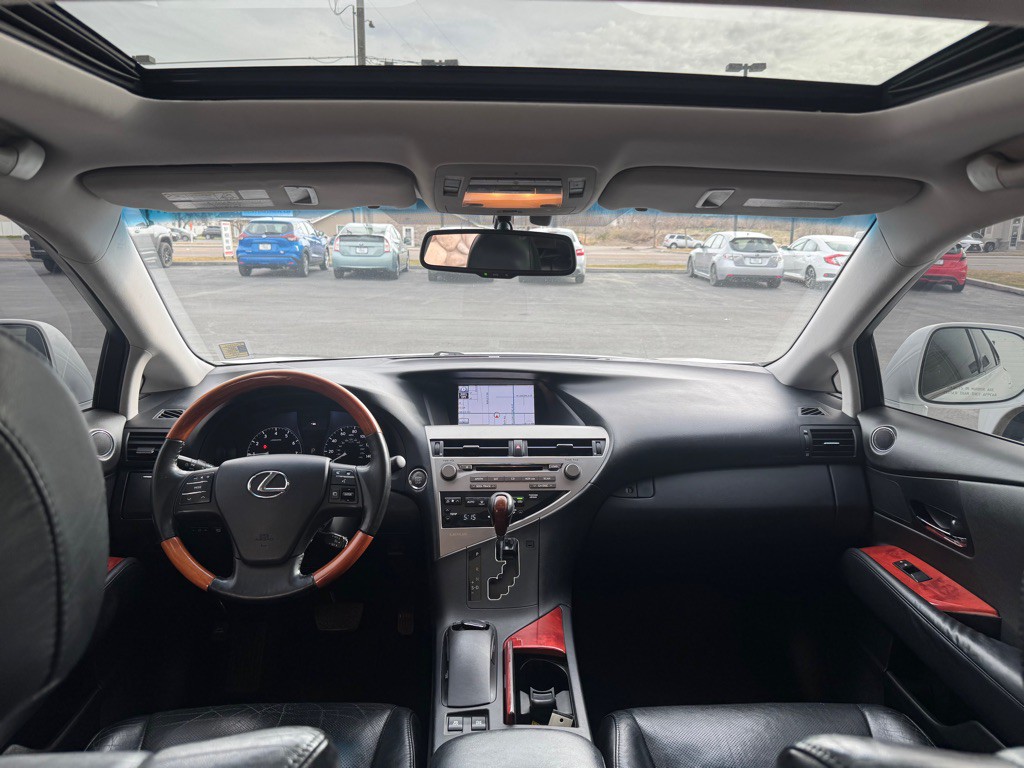 2011 Lexus RX Image 9