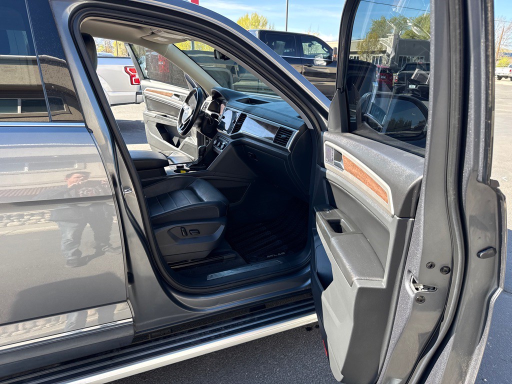 2019 Volkswagen Atlas Image 13