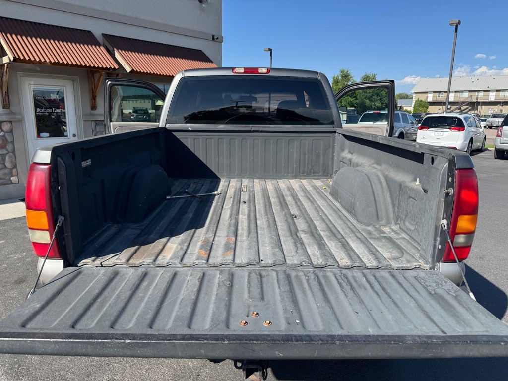 1999 GMC Sierra Image 7