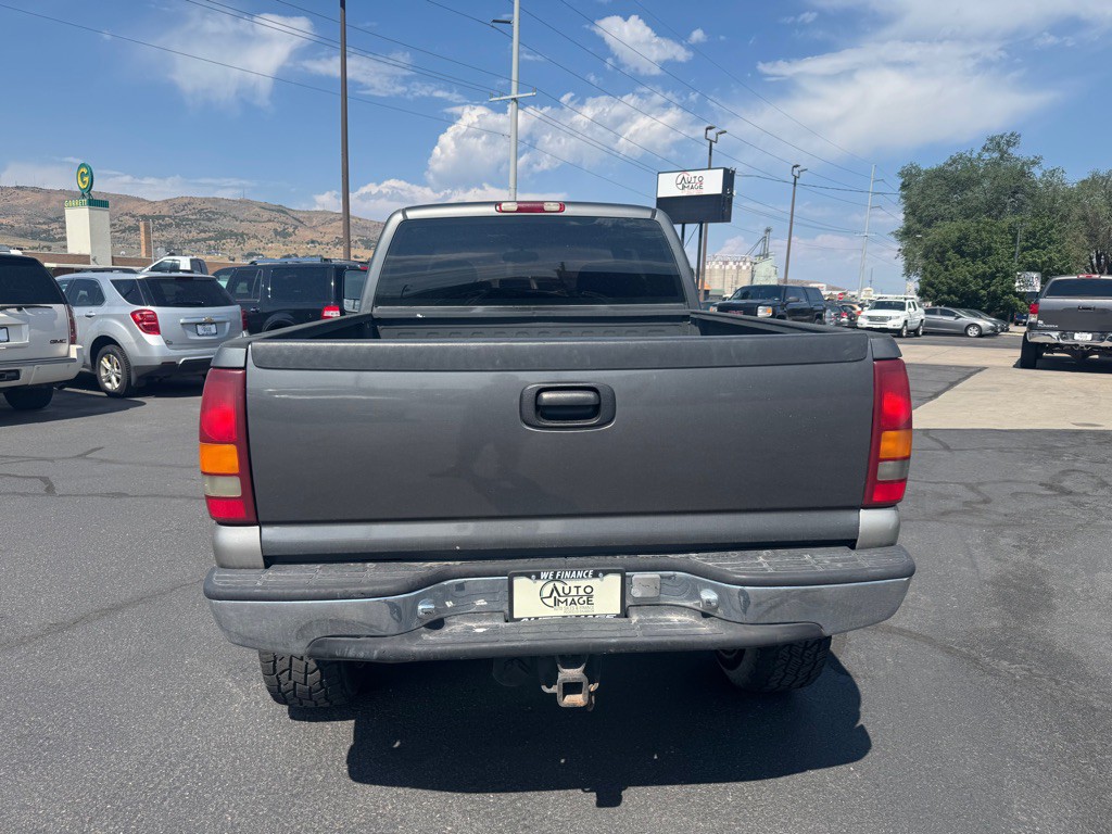 1999 GMC Sierra Image 4