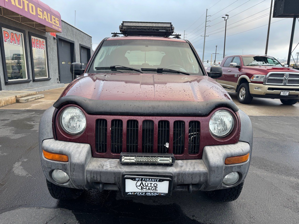 2002 Jeep Liberty Image 2